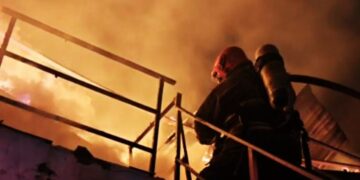 Dos viviendas afectadas por incendios en distintos barrios de Córdoba Incendios en Córdoba.