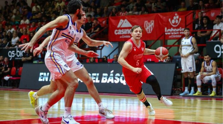 Gastón Whelan repartió 6 asistencias y aportó 11 tantos.