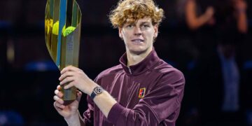 Jannik Sinner le ganó la batalla a Zverev y se quedó con el ATP 500 de Viena Jannik Sinner le ganó la batalla a Zverev y se quedó con el ATP 500 de Viena