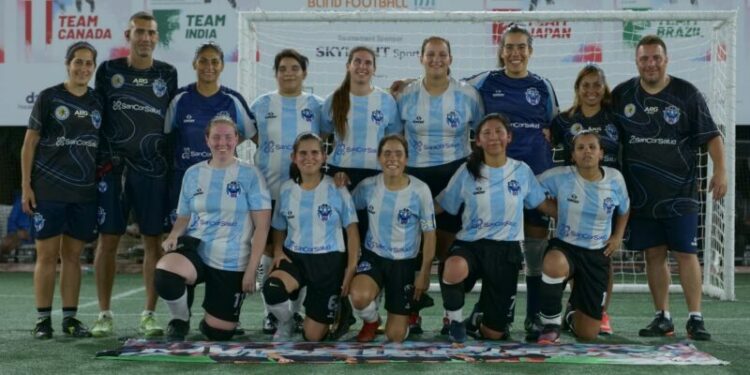 La selección argentina de fútbol para ciegas.