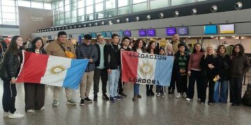 Estudiantes cordobeses participarán en la Feria Nacional de Educación, Artes, Ciencias y Tecnología Las propuestas cordobesas abordan temáticas vinculadas a la salud, el ambiente, la sustentabilidad y la innovación, destacando el compromiso y la creatividad de sus jóvenes investigadores.