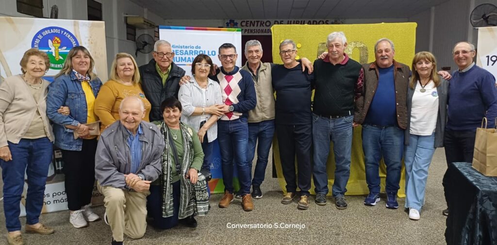 Lo bueno y lo malo de ser personas envejecientes Lo bueno y lo malo de ser personas envejecientes