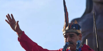 Maduro ordenó el cierre de las embajadas de Venezuela en Noruega y Australia