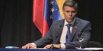 Maduro pidió retirar la nacionalidad al opositor Leopoldo López Maduro pidió retirar la nacionalidad al opositor Leopoldo López
