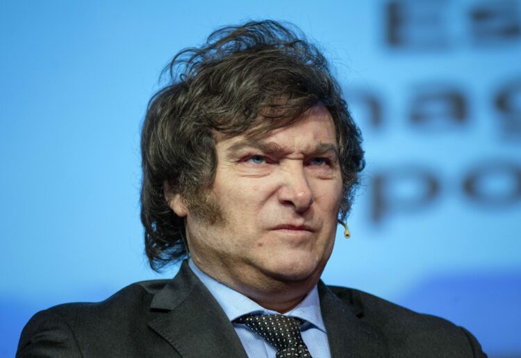 La seguidilla de escándalos que salpican al Gobierno nacional repercutem de manera directa en la imagen de Javier Milei.