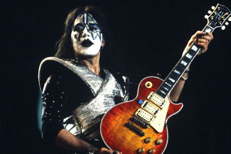 Murió Ace Frehley, legendario guitarrista y miembro fundador de la banda Kiss Kiss