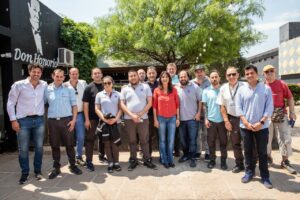 Camino al 26 de octubre: los candidatos hablan y caminan la provincia Camino al 26 de octubre: los candidatos hablan y caminan la provincia