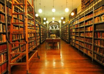 Cuando los libros llaman: Córdoba celebra la “Noche de las Bibliotecas”