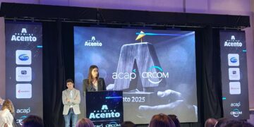 Cecilia Ventolilla. presidenta del CIRCOM y Franco Berardo, presidente de la ACAP.