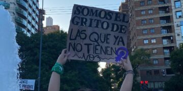 Convocan a una marcha en Villa María para pedir justicia por el femicidio de Delfina Aimino Imagen de archivo de una movilización contra la violencia de género en Córdoba.