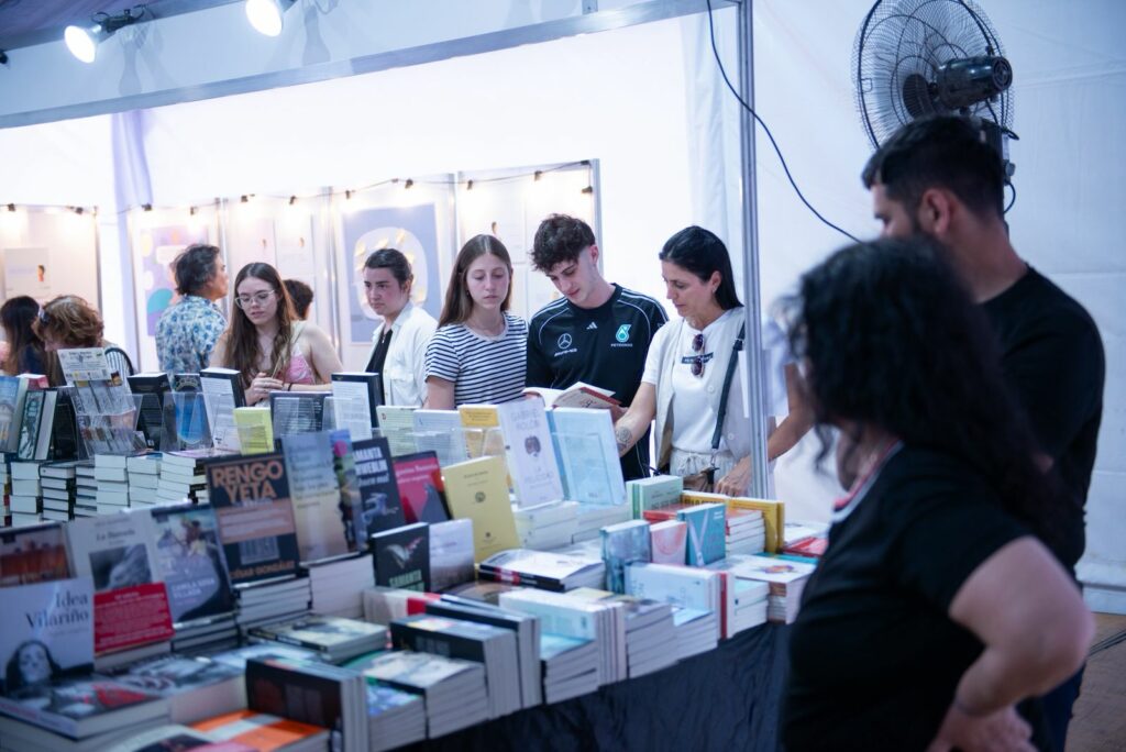 Libros, infancias y cultura japonesa: la Feria del Libro invita a un fin de semana lleno de actividades