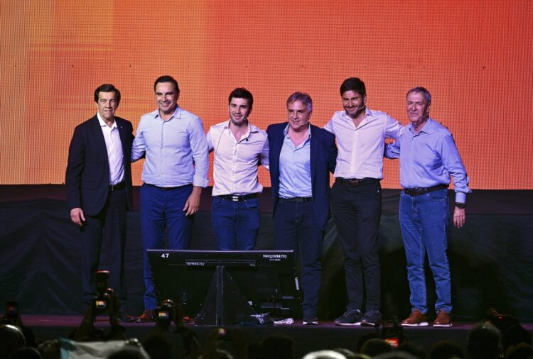 Los seis gobernadores dieron cierre a su campaña.