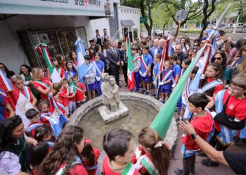 La ciudad celebra la restauración de la obra “Las Niñas de la Cañada”
