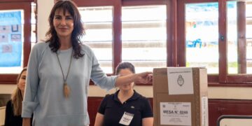 Natalia de la Sota fue a votar y dijo que espera los resultados “con tranquilidad” Natalia de la Sota fue a votar y dijo que espera los resultados “con tranquilidad”
