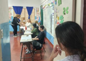 La participación fue una de las más bajas desde el retorno de la democracia.