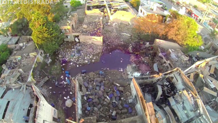 A más de una década de aquella noche en que Córdoba tembló Vecinos de Alta Córdoba aún recuerdan la noche del 6 de noviembre de 2014, cuando la explosión en la química Raponi destruyó viviendas, cobró una vida y dejó una herida imborrable en la memoria colectiva de la ciudad.