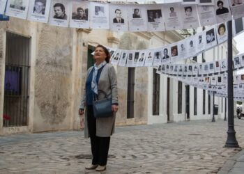 Autoras cordobesas presentan “Mujeres con Memoria” a 50 años del Golpe Cívico-Militar