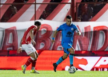 Belgrano perdió con Argentinos Juniors y está obligado a ganar en la última fecha para entrar a los Playoffs