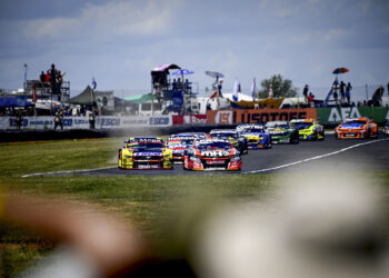 Canapino ganó en Paraná y alcanzó un récord histórico en el Turismo Carretera