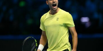 Carlos Alcaraz levantó un partido durísimo con Fritz y puso a Sinner contra las cuerdas