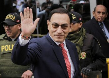 Condenaron al ex presidente Martín Vizcarra por cohecho pasivo
