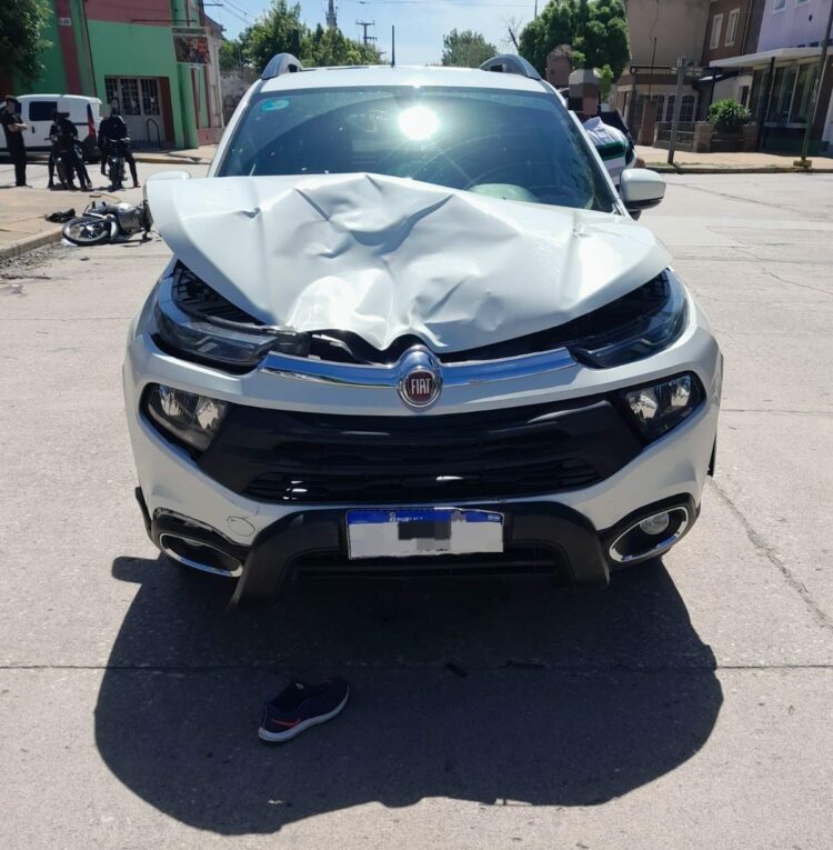 Cuatro motociclistas murieron en diferentes choques En uno de los siniestros, una moto chocó contra una camioneta en la localidad de Isla Verde, en el departamento Marcos Juárez. La conductora de la motocicleta falleció.