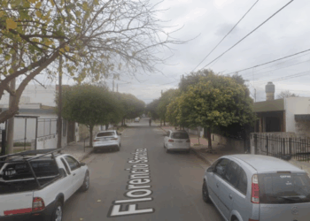 Detuvieron a un hombre con pedido de captura tras empujar a un policía desde tres metros de altura