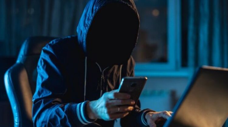 Condena a cinco años y medio por grooming y distribución de material de abuso sexual infantil Dura condena en Córdoba por abuso sexual infantil