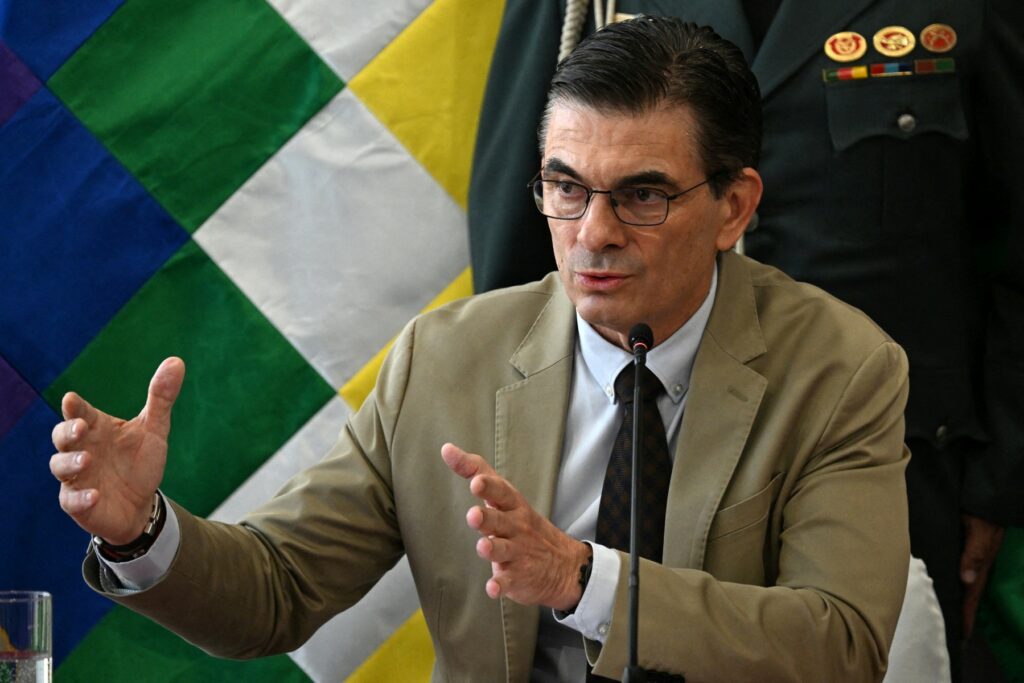 El Gobierno de Bolivia anunció un amplio paquete de reformas