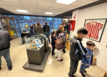 En la oportunidad, se realizó un emotivo homenaje a Daniel Willington con la presencia de su familia.