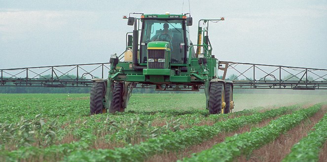 Ordenaron el cese de fumigaciones con agroquímicos en Universitario de Horizonte III Fumigaciones con agroquímicos.
