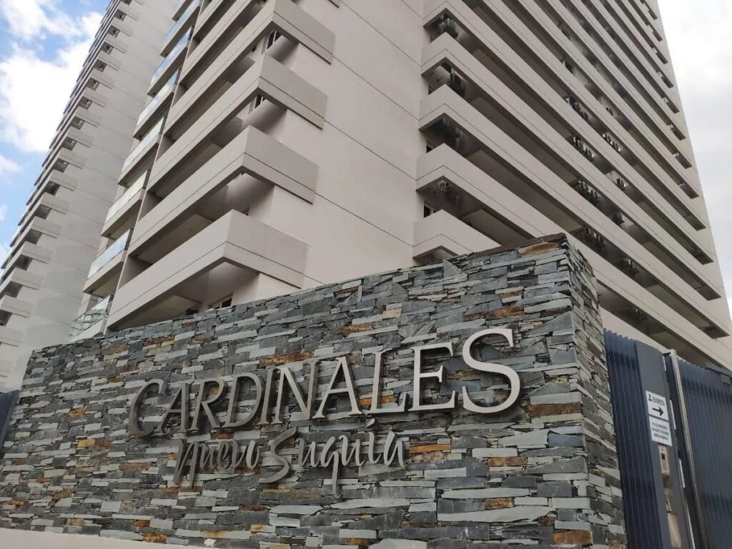 Tensión entre consorcistas de un complejo que denuncian abusos y la administración que se defiende Tensión entre consorcistas de un complejo que denuncian abusos y la administración que se defiende