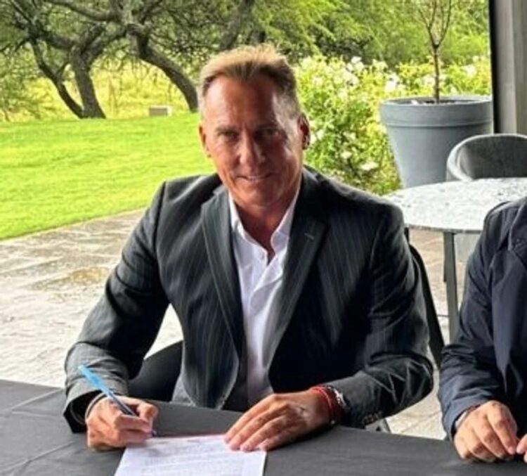 Los hechos ocurrieron durante 2022-2023 en las oficinas de la entidad deportiva.