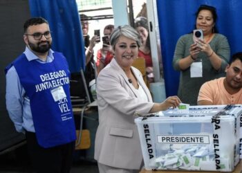 Jara se impuso sobre Kast y habrá segunda vuelta en Chile