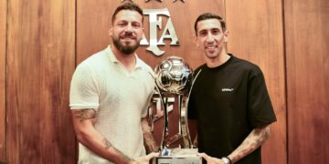 La AFA le entregó el premio de “Campeón de Liga” a Rosario Central por ser el mejor de la tabla anual La AFA le entregó el premio de “Campeón de Liga” a Rosario Central por ser el mejor de la tabla anual
