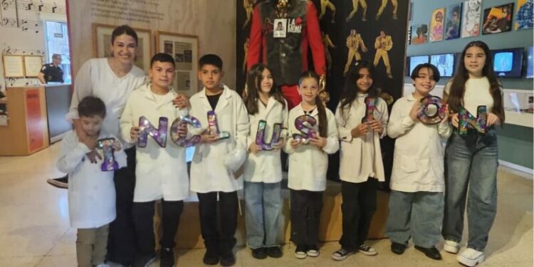 La iniciativa forma parte del proyecto escolar “Tunga Tunga Visible en el Mundo” de la Escuela Gobernador Santiago del Castillo.