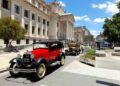 Los autos antiguos rugen en La Noche de los Museos