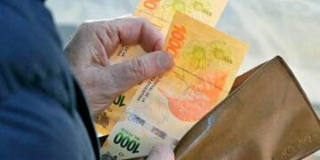 Los salarios registrados volvieron a perder contra la inflación Salarios