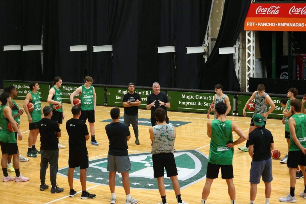 La aparición de Tiago Tomatis: carácter, herencia y futuro en Atenas