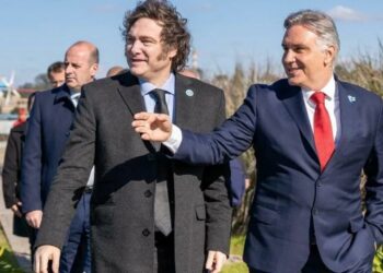 Martín Llaryora recalibra su rumbo y apuesta todo al presupuesto