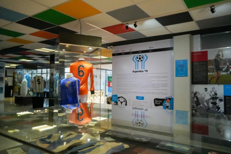 El Kempes se prepara para una “Noche de los Museos” mundialista Museo Provincial del Deporte.