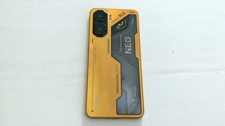 Nubia Neo 3 5G dorso.