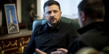 Renunciaron dos ministros de Zelenski por un escándalo de corrupción millonario