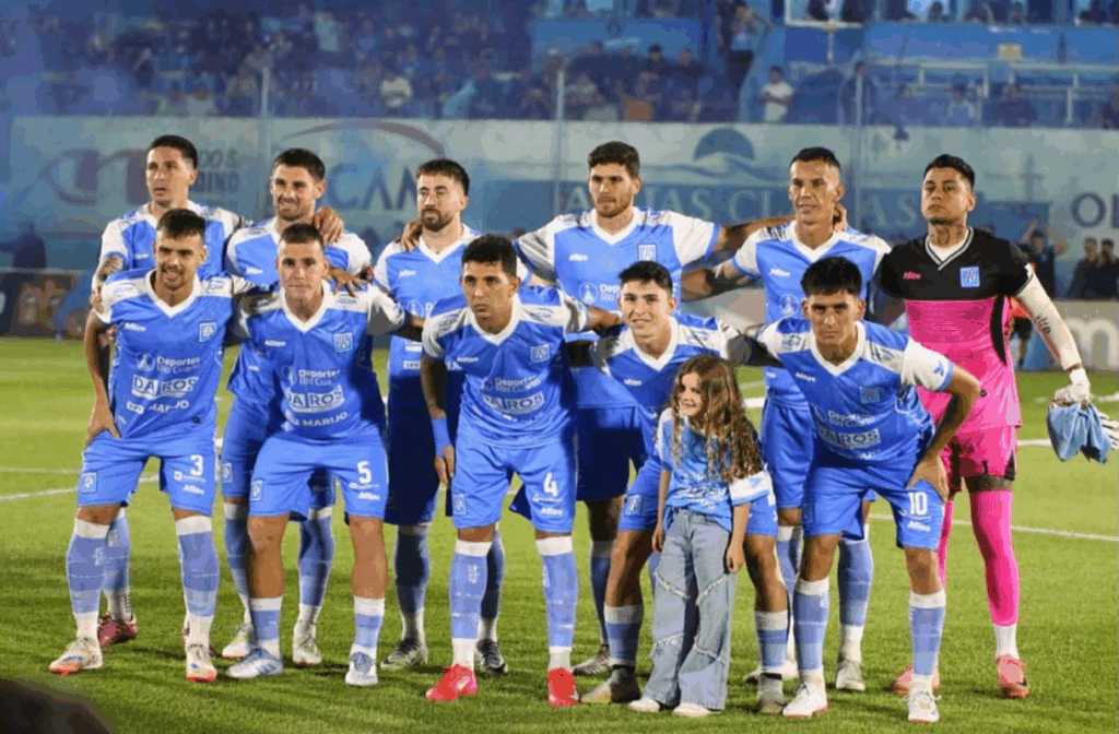 Estudiantes de Río Cuarto avanzó a semifinales del reducido por el ascenso