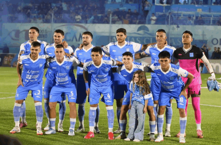 Estudiantes de Río Cuarto avanzó a semifinales del reducido por el ascenso