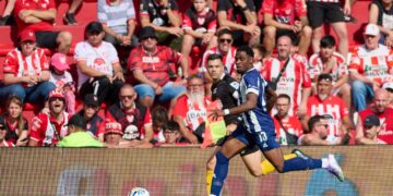 Instituto y Talleres igualaron sin goles en un clásico polémico y picante Instituto y Talleres igualaron sin goles en un clásico polémico y picante