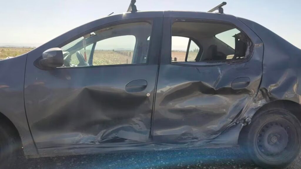 Una joven murió tras chocar su moto contra un auto Una joven murió tras chocar su moto contra un auto