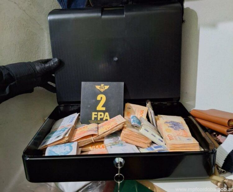 Villa Carlos Paz: detuvieron a pareja narco que usaba un geriátrico usurpado Villa Carlos Paz: detuvieron a pareja narco que usaba un geriátrico usurpado