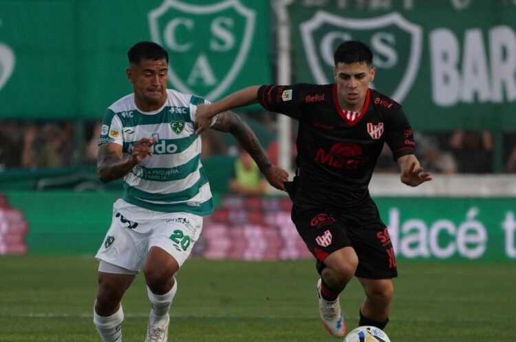 En su último compromiso de local, la “Gloria” venció a Atlético Tucumán.