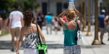 Córdoba espera un jueves caluroso y con fuertes vientos del sur Córdoba espera un jueves caluroso y con fuertes vientos del sur